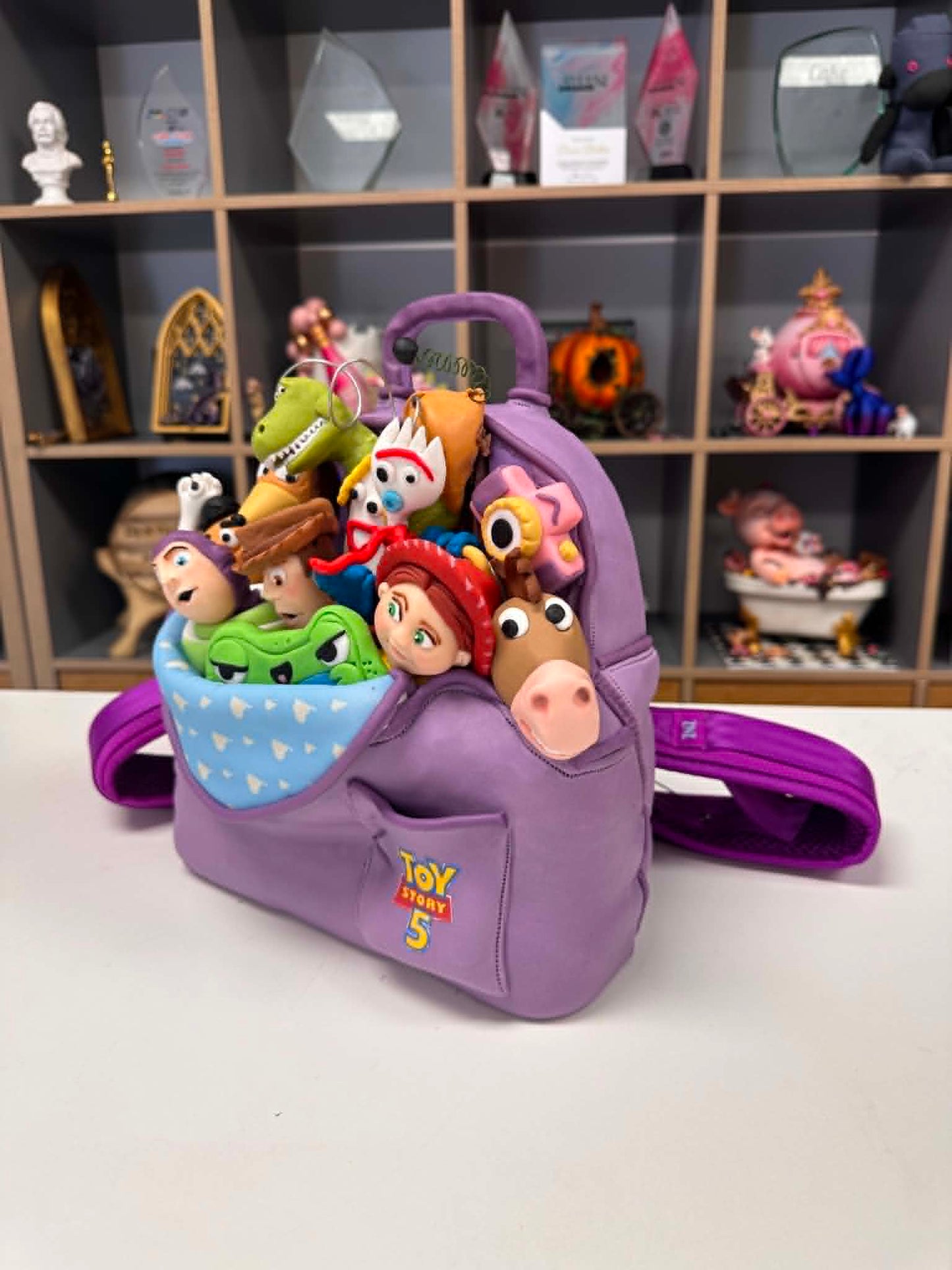 Handbags cakes -using the Carry Cake Kits